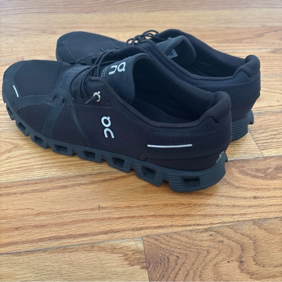 On Running Men's Cloudtrail Trail Running Shoes - Black - Picture 2 of 9